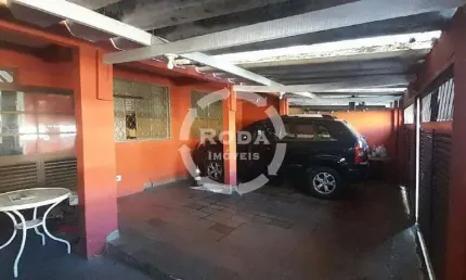 Sobrado à venda, 4 quartos (sendo 2 suítes), garagem para 3 carros, Vila Matias - Santos/SP