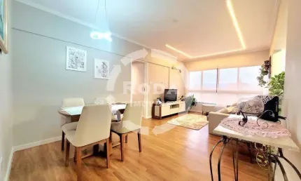Apartamento à venda no embaré, santos – 2 dormitórios, suíte, vaga demarcada e armários planejados