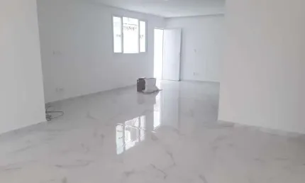 Casa sobreposta baixa - nova - ponta da praia com lazer completo!