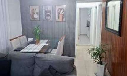 Espaçoso Apartamento de 3 Dormitórios no Embaré, Santos | Ótima Localização