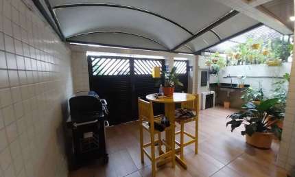 Casa com 4 quartos à venda na Rua Bolívia, --, Aparecida, Santos