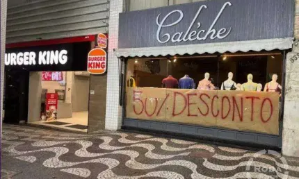 Ponto comercial para alugar na Avenida Ana Costa, --, Gonzaga, Santos
