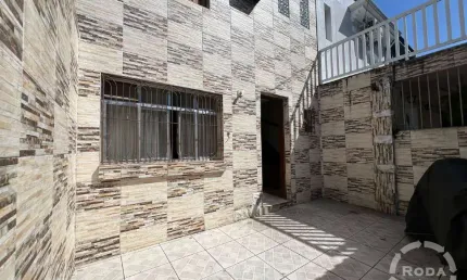 Casa com 3 quartos à venda na Rua Silva Jardim, --, Vila Mathias, Santos