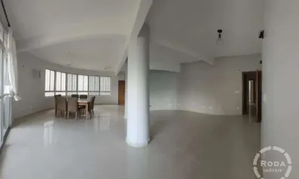 Amplo Apartamento com 4 Dormitórios (2 Suítes) no Gonzaga – Santos/SP