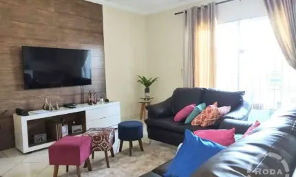 Casa sobreposta alta à venda no jardim paraíso, são vicente – 103 m², 3 dormitórios