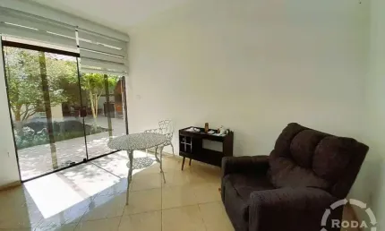 Sobrado para alugar na aparecida | 4 dormitórios, piscina, 3 vagas de garagem e próximo da praia!