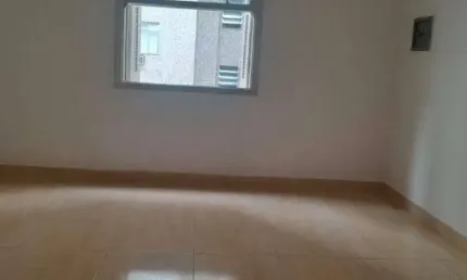 1 dormitório para locação no boqueirão – 2 quadras da praia – com garagem