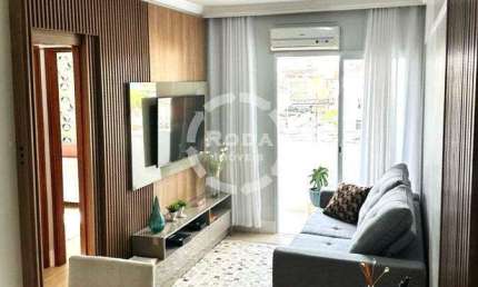 Apartamento reformado a venda de 2 quartos com dependência e 2 vagas - Marapé - Santos