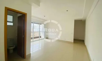 Apartamento 2 quartos sendo 1 suíte , varanda e 2 vagas, lazer completo, próximo a praia no gonzaga em santos