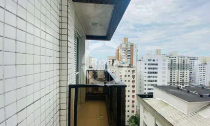 Apartamento 2 quartos sendo 1 suíte varanda e 2 vagas lazer completo, próximo a Praia no Gonzaga em Santos