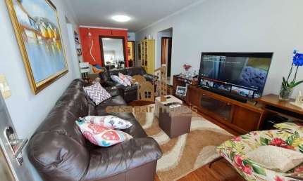 Sobrado à Venda no Bairro Nova Petrópolis com 258m² , 3 Suítes e 4 Vagas