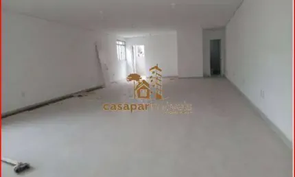 Salão Comercial para Locação no Cerâmica, 300m² e Excelente Localização