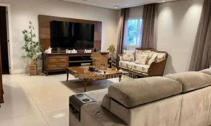Apartamento à venda com 186m², 3 suítes e 3 vagas no catalunya