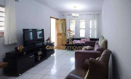 Sobrado à Venda com 180m² no Sacomã, 4 Dormitórios e Estuda Permuta