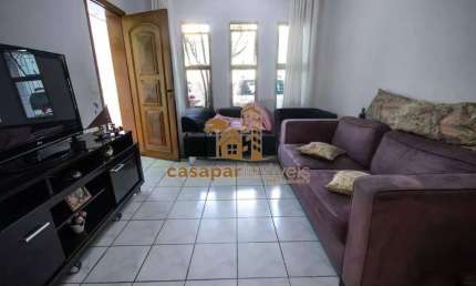 Sobrado para Locação com 180m² no Sacomã, 4 Dormitórios com 3 Suítes
