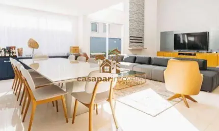 Maravilhosa Casa à Venda em Condomìnio Fechado com 372m², Campos do Conde