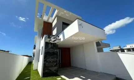 JARDIM CAMPECHE, Casa à venda, 100 metros do Mar no Loteamento Jardim Campeche, Campeche, Florianóp