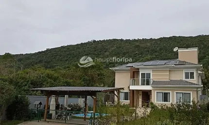 Casa Em Condomínio, Financiável, com Piscina, Quintal, 5 Suítes, 4 Vagas, À Venda, Santo Antônio de