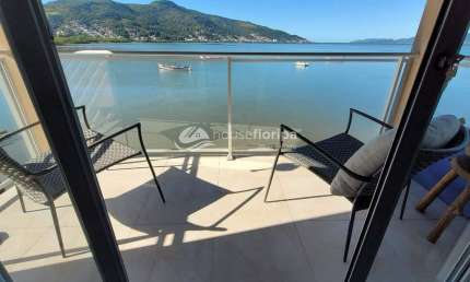 Casa pé na areia com entrada para barco ou jet ski à venda, Saco dos Limões, Florianópolis, SC