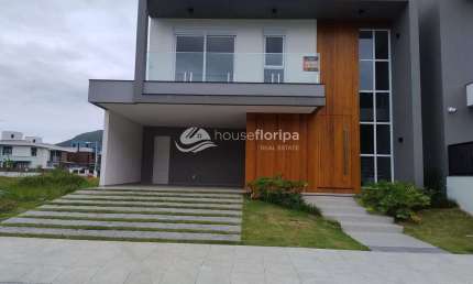 Excelente casa alto padrão à Venda, Rio Tavares, Florianópolis, SC