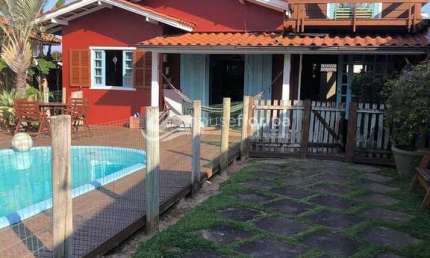Casa padrão à Venda, São João do Rio Vermelho, Florianópolis, SC