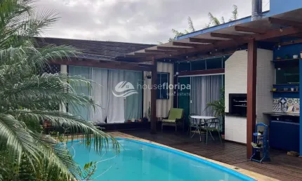 2 Casas independentes à venda, financiável, de frente para a área de preservação nos Açores, Pântan