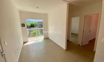 Village em Bertioga, no Rio da praia/Sesc 2 dormitórios sendo uma suíte