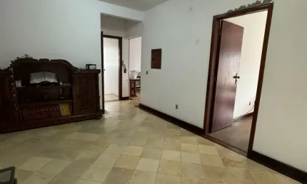 Casa residencial e Comercial em Fazenda Santo Antonio