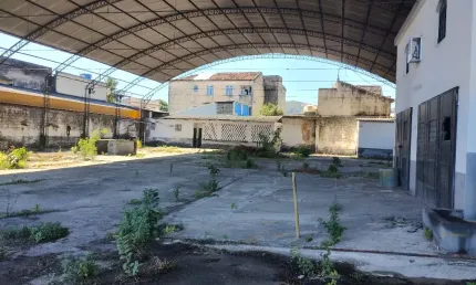 Barracão / Galpão / Depósito à venda na Estrada do Portela, 474, Madureira, Rio de Janeiro