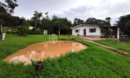 Chácara para Venda em Atibaia, Jardim Estância Brasil, 2 dormitórios, 1 suíte, 2 banheiros