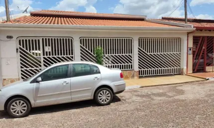 Casa com 4 quartos à venda na Rua Nove, Coophamil, Cuiabá