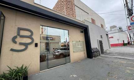 Aluga-se salas comerciais na Praça Popular em Cuiabá - MT