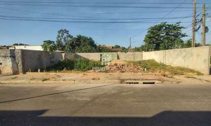 Terreno à venda na Avenida Dos Girassóis, Jardim Maringá, Várzea Grande