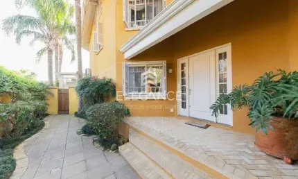 Elegance imóveis vende casa, 670m, 4 dormitórios, 4suítes,1 máster, 4 salas, lavabo, jardim, piscina e 4 vagas de garagem/box. Comprar R$ 3.465.000,00