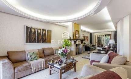 Elegance imóveis vende casa com 418m, 5 dormitórios, 5 suítes, living com lareira, 4 vagas de garagem/box, pátio, jardim. Comprar R$ 2.300.000,00