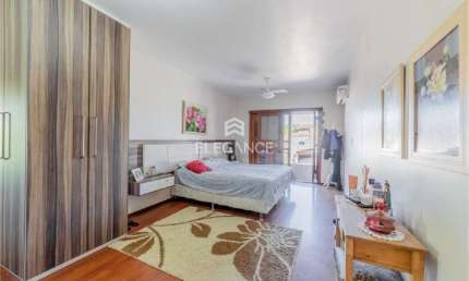 Casa com 3 quartos à venda na Rua Padre Alois Kades S J, 310, Jardim Europa, Porto Alegre por R$ 1.360.000