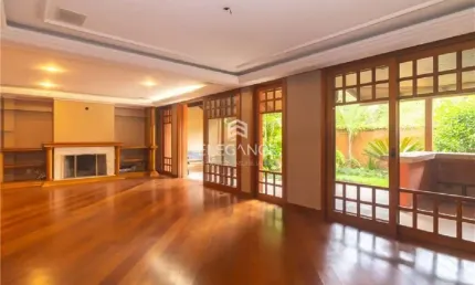 Elegance imóvel vende casa em condomínio desocupada com 4 dormitórios 3 suítes 2 vagas box garagem Três Figueiras Porto Alegre.