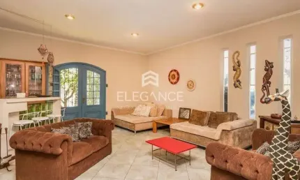 Casa com 4 quartos à venda na Rua Walir Zottis, 65, Jardim Planalto, Porto Alegre, 391 m2 por R$ 1.200.000