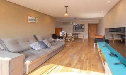 Elegance imóveis vende excelente e amplo apartamento com 3 dormitórios, suíte, churrasqueira e 2 vagas de garagem/box em Jardim Botânico/Petrópolis - Porto Alegre RS.