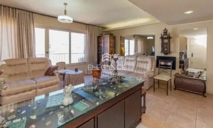 Elegance imóveis vende no Bairro Moinhos de Vento, ótimo apartamento de 130m² com 3 Dormitórios, 1 suíte e 1 vaga de garagem/box coberta.  Comprar R$ 850.000,00