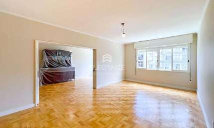Apartamento com 4 quartos à venda na Rua Vinte e Quatro de Outubro, 627, Moinhos de Vento, Porto Alegre, 226 m2 por R$ 1.900.000