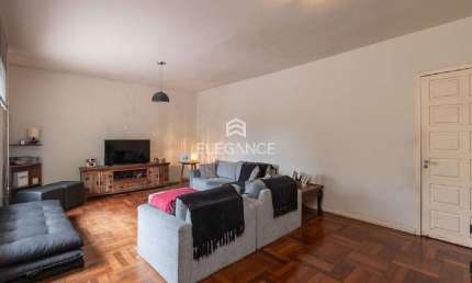 Casa com 3 quartos à venda na Avenida General Barreto Viana, 81, Chácara das Pedras, Porto Alegre por R$ 790.000