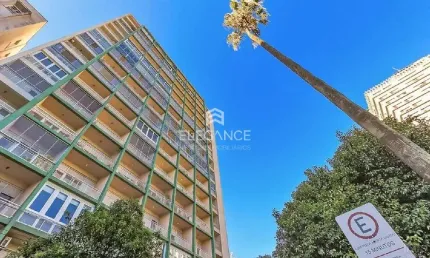 Apartamento com 4 quartos à venda na Avenida Independência, 1206, Independência, Porto Alegre, 221 m2 por R$ 1.590.000