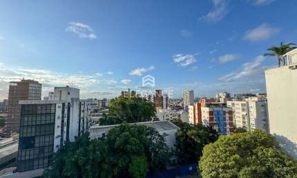 Elegance Imóveis vende apartamento desocupado andar alto com 195 m2 privativos, 3 dormitórios  2 vagas box garagem Moinhos de Vento Porto Alegre