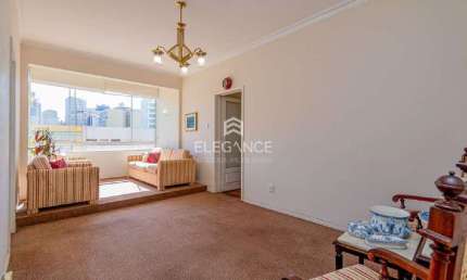 Elegance Imóveis vende apartamento de frente,103 m2 desocupado andar alto 3 dormitórios, prédio tradicional do Bom Fim com elevador e port  24 horas
