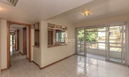 Apartamento com 3 quartos à venda na Avenida Cristóvão Colombo, 3038, Higienópolis, Porto Alegre, 108 m2 por R$ 557.000