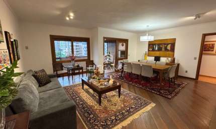 Apartamento para comprar em andar alto com 155 m2, semi-mobiliado, 3 dormitórios suíte 3 vagas/box garagem. Bela Vista Porto Alegre. Elegance Imóveis