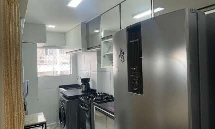 Alugo 2/4 mobiliado com 2 garagens R$ 4.500 já com as taxas
