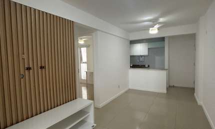 Alugo 2/4 no Jardim Santa Teresa R$ 3.250 já com as taxas