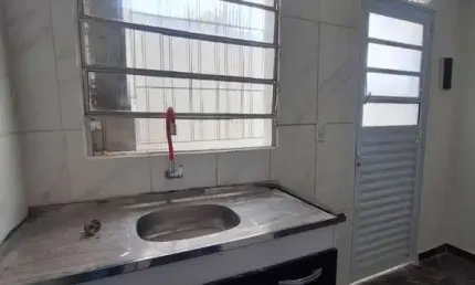 Casa para locação em são paulo-sp, bairro vila rio branco: 1 quarto, 1 sala, 1 banheiro, 30m² de área.
